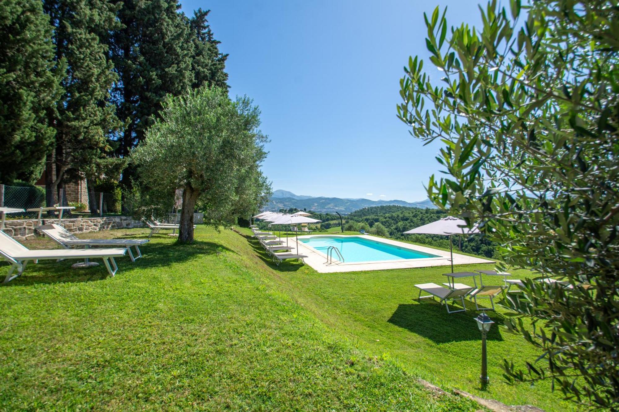 Antica Residenza Montereano Farm stay